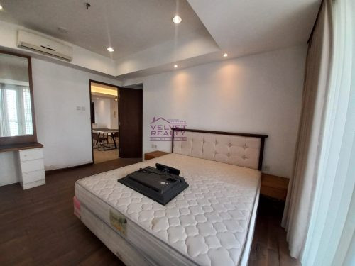 Dijual Apartemen The Royale Springhill Kemayoran 2+1BR Luas 165m2 #VR1066