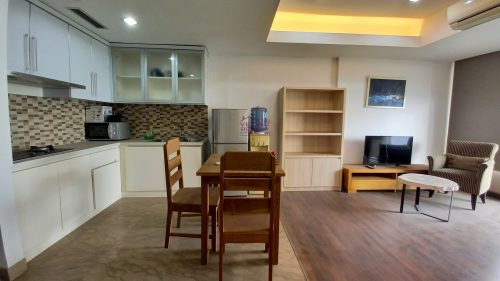 Disewakan Apartemen The Royale Springhill Kemayoran 1BR Luas 79m2 #VR1072