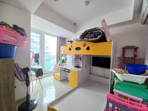 Dijual Apartemen The Royale Springhill Kemayoran 3+1BR Luas 196m2 #VR1081