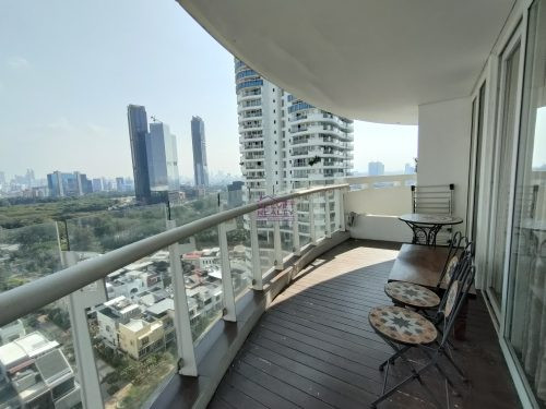 Dijual Apartemen The Royale Springhill Kemayoran 3+1BR Luas 196m2 #VR1082 #VR1082