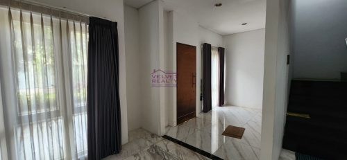 Dijual Townhouse Springhill Golf Residence Luas 350m2 4 Lantai #VR1090