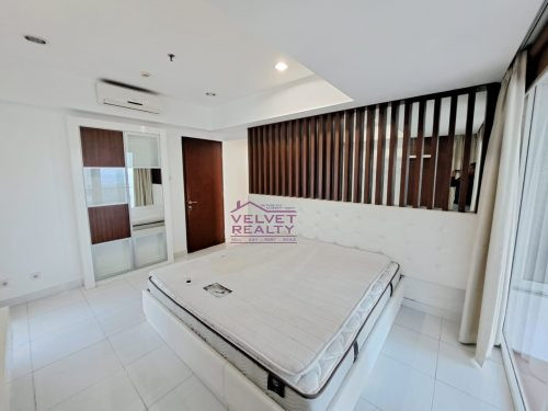 Dijual Apartemen The Royale Springhill Kemayoran 2+1BR Luas 165m2 #VR1089