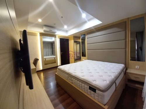 Disewakan Apartemen The Royale Springhill Kemayoran 2+1BR Luas 165m2 #VR986