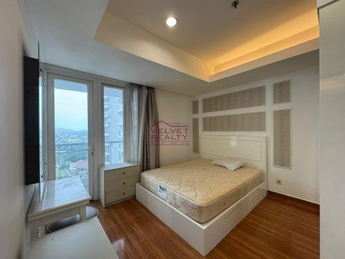 Dijual Apartemen The Royale Springhill Kemayoran 1BR Luas 79m2 #VR1092