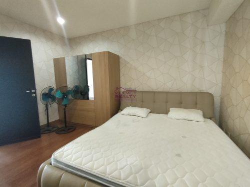 Dijual Apartemen The Royale Springhill Kemayoran 3+1BR Luas 196m2 #VR1096