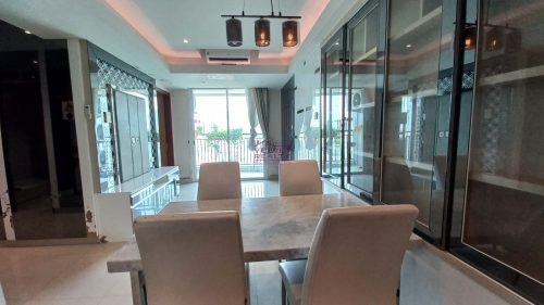 Disewakan Apartemen Springhill Terrace Kemayoran 3+1BR Luas 100m2 #VR1103