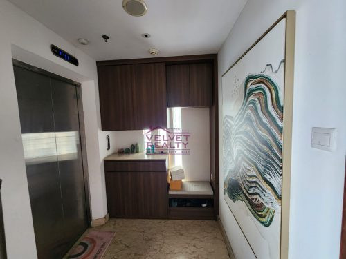 Dijual Apartemen Royale Springhill Kemayoran 3+1BR Luas 196m2 #VR1043 #VR1043