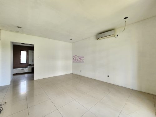 Dijual Townhouse Springhill Golf Residence Luas 350m2 4 Lantai #VR1099