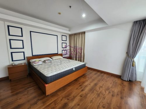 Dijual Apartemen The Royale Springhill Kemayoran 3+1BR Luas 196m2 #VR1117