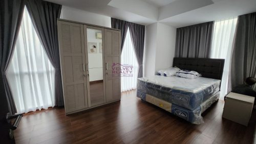Disewakan Apartemen Springhill Royale Suites Kemayoran 2BR Luas 119m2 #VR1062
