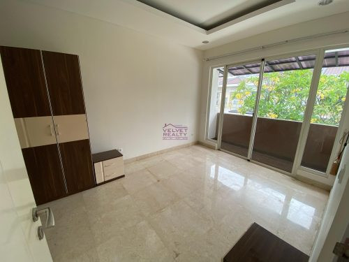 Disewakan Rumah Golf Residence Kemayoran 3BR Luas 240m2 #VR1123