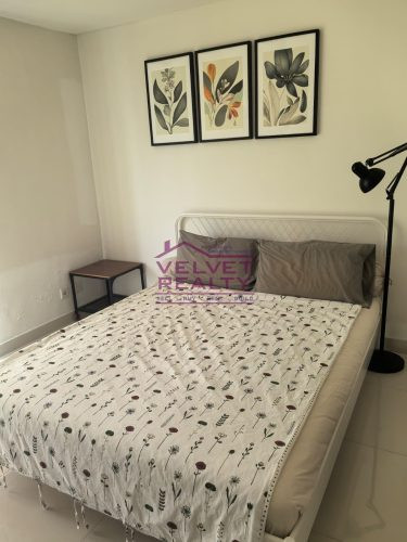 Disewakan Apartemen Royale Springhill Kemayoran 1BR Luas 79m2 #VR1126