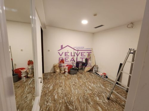 Dijual Apartemen The Royale Springhill Kemayoran 2BR Luas 119m2 #VR1125