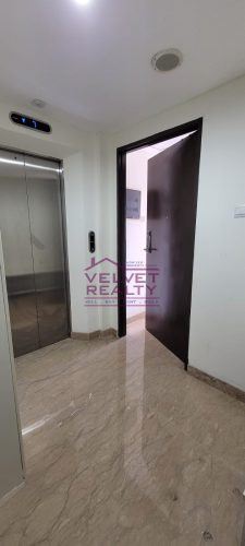 Disewakan Apartemen Royale Springhill Kemayoran 1BR Luas 79m2 #VR1126