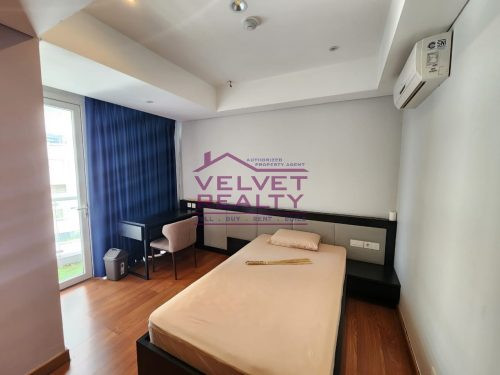 Disewakan Apartemen Royale Springhill Residences Kemayoran 3+1BR Luas 196m2 #VR1129