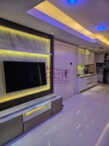 Disewakan Apartemen Royale Springhill Kemayoran 3+1BR Luas 196m2 #VR1133