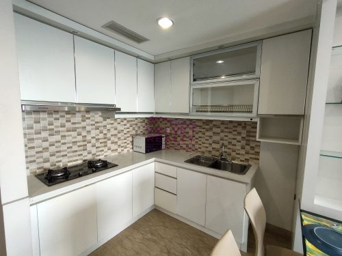 Disewakan Apartemen Royale Springhill Kemayoran 1BR Luas 79m2 #VR1132