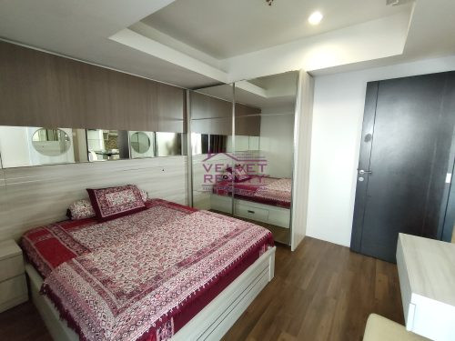 Disewakan Apartemen Royale Springhill Kemayoran 1BR Luas 79m2 #VR1132