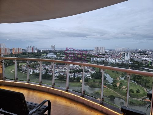 Disewakan Apartemen Royale Springhill Kemayoran 3+1BR Luas 196m2 #VR1133 #VR1133