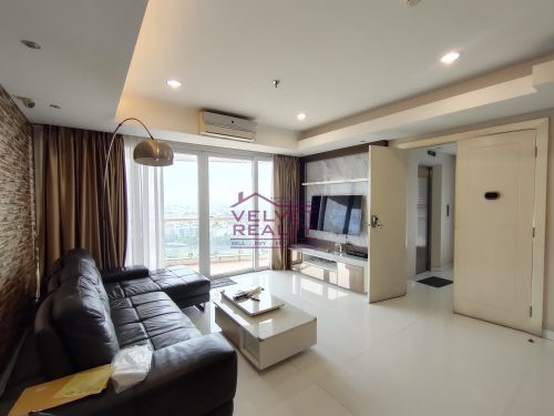 Disewakan Apartemen Royale Springhill Kemayoran 3+1BR Luas 196m2 #VR1133