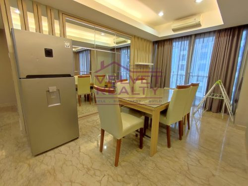 Disewakan Apartemen Royale Springhill Kemayoran 3+2BR Luas 192m2 #VR1033