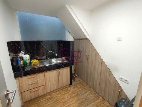 Disewakan Komersil Area Springhill Terrace Luas 140m2 #VR782 #VR782