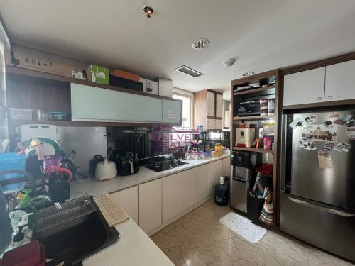Disewakan Apartemen Royale Springhill Kemayoran 2+1BR Luas 165m2 #VR1034
