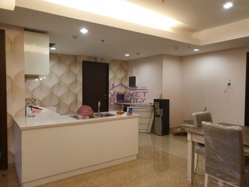 Dijual Apartemen Royale Springhill Kemayoran 3+1BR Luas 196m2 #VR1138