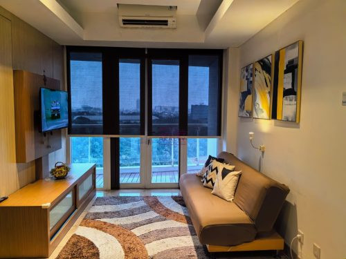 Disewakan Apartemen Royale Springhill Kemayoran 1BR Luas 73m2 #VR1074
