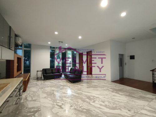Dijual Townhouse Springhill Golf Residence Luas 250m2 4 Lantai #VR296