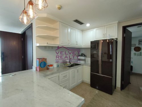 Disewakan Apartemen Royale Springhill Kemayoran 3+1BR Luas 196m2 #VR1141