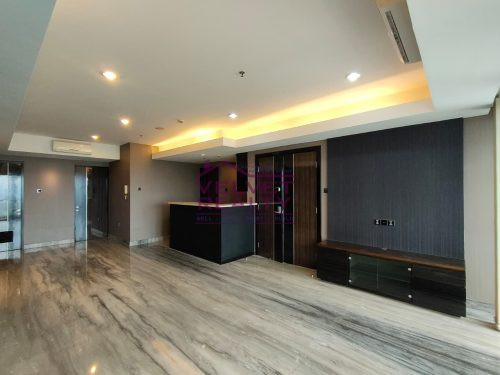 Dijual Apartemen Royale Springhill Kemayoran 2+1BR Luas 196m2 #VR1142