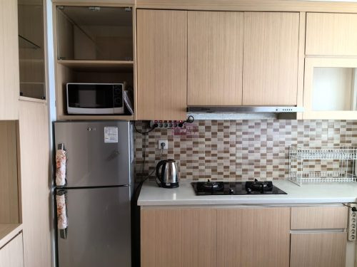 Disewakan Apartemen Royale Springhill Kemayoran 1BR Luas 73m2 #VR1074