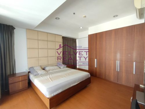 Dijual Apartemen The Royale Springhill Kemayoran 3+1BR Luas 196m2 #VR303