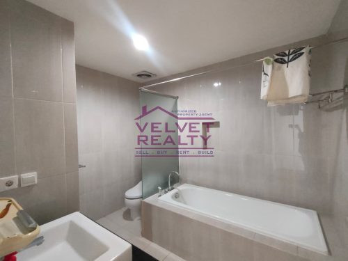 Dijual Apartemen The Royale Springhill Kemayoran 3+1BR Luas 196m2 #VR303