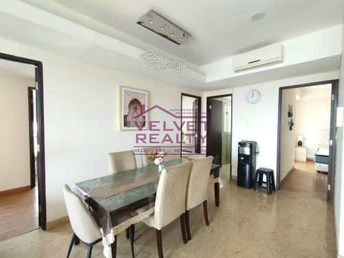 Disewakan Apartemen Royale Springhill Kemayoran 3+1BR Luas 196m2 #VR1156