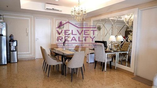 Disewakan Apartemen Royale Springhill Kemayoran 3BR Luas 196m2 #VR1155
